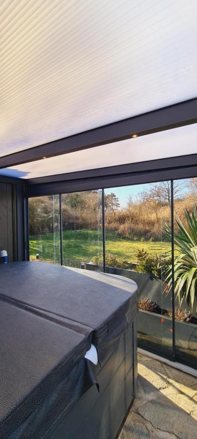 B&B Het Duinhuisje Met Jacuzzi, Gratis Parkeren, 2 Fietsen Te Leen, Airco Zandvoort Exterior photo