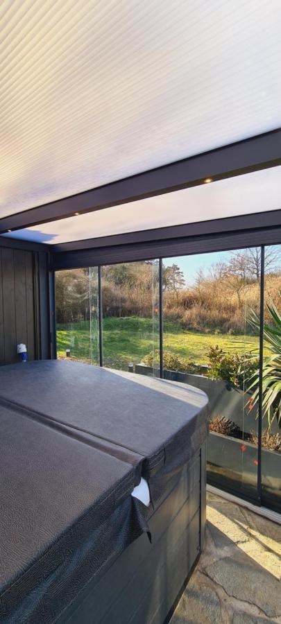 B&B Het Duinhuisje Met Jacuzzi, Gratis Parkeren, 2 Fietsen Te Leen, Airco Zandvoort Exterior photo