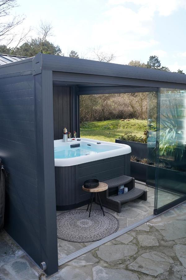 B&B Het Duinhuisje Met Jacuzzi, Gratis Parkeren, 2 Fietsen Te Leen, Airco Zandvoort Exterior photo